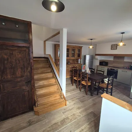 Maison De Village Renovee Holiday home *